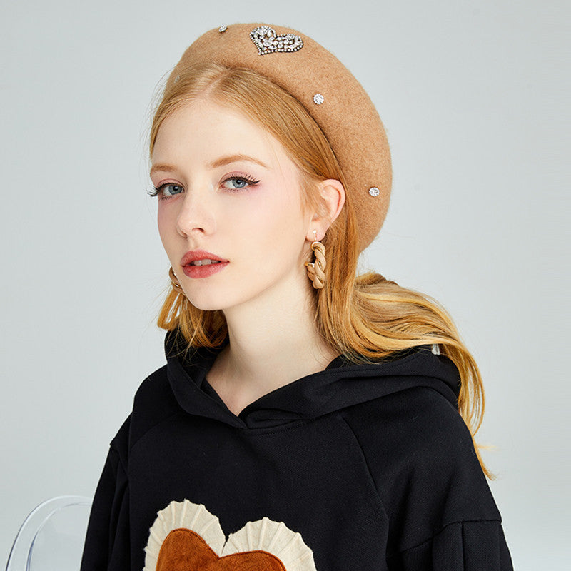 New Japanese Age-reducing Painter Love Rhinestone Beret