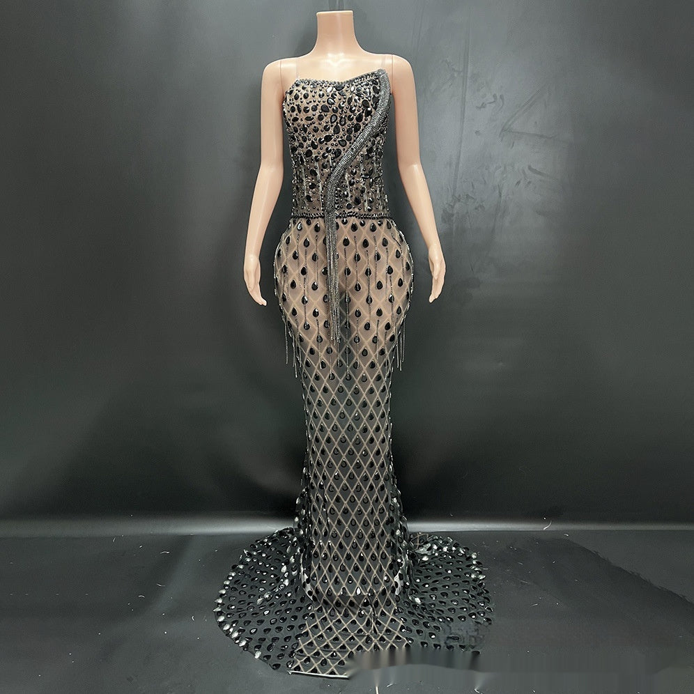 Niche Design Oblique Light Diamond Trailing Dress