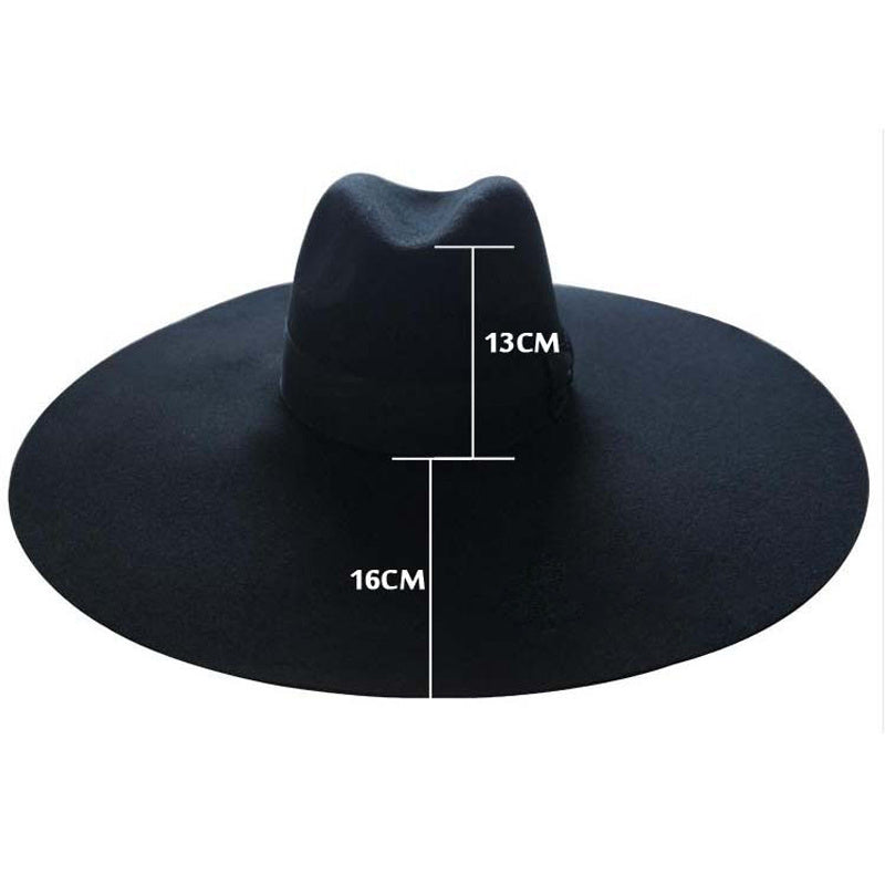 Big brim top hat