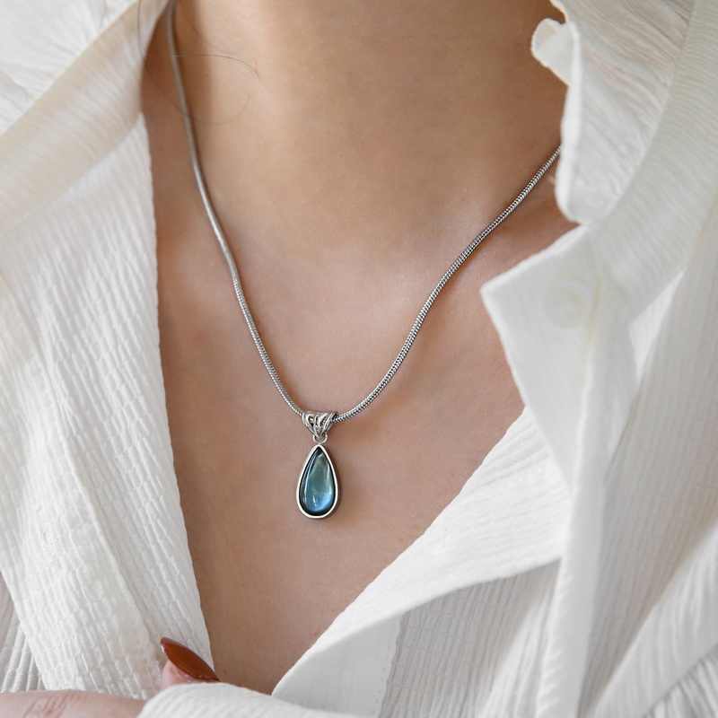 Green Blue Water Drop Pendant Vintage Olive Necklace For Women