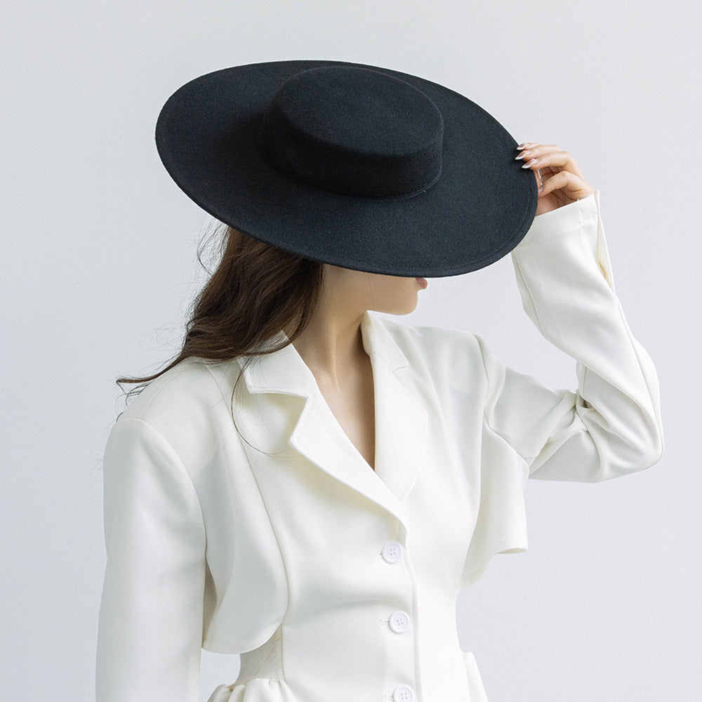 Retro Light Flat Top Big Brim Woolen Bowler Hat