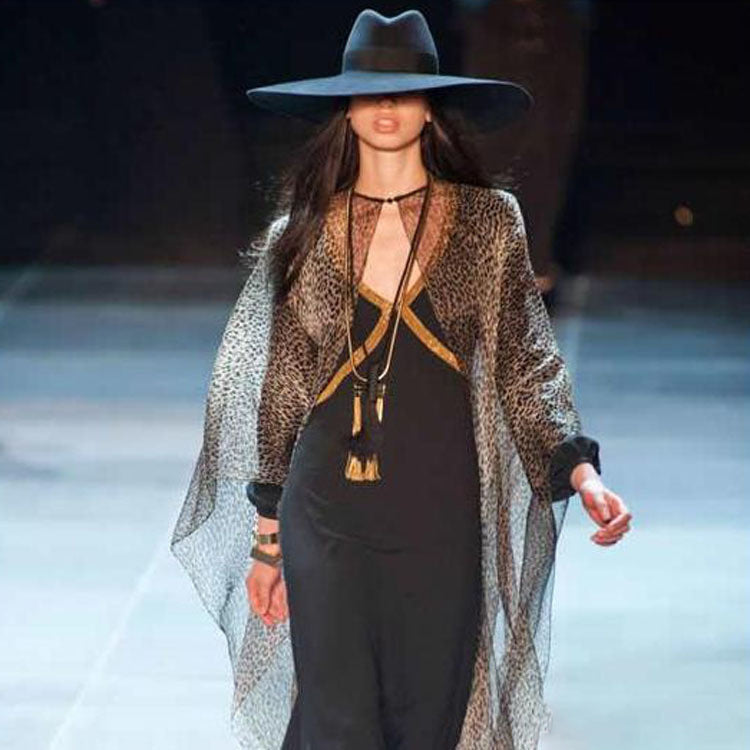 Big brim top hat