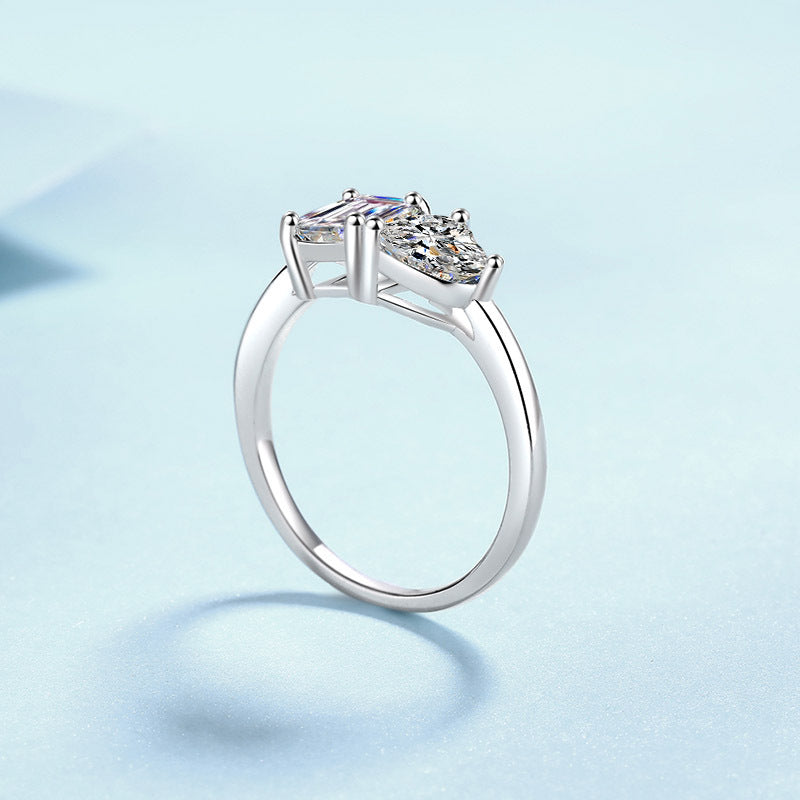 S925 Sterling Silver Cube Sugar Love 2 Karat Moissanite Ring