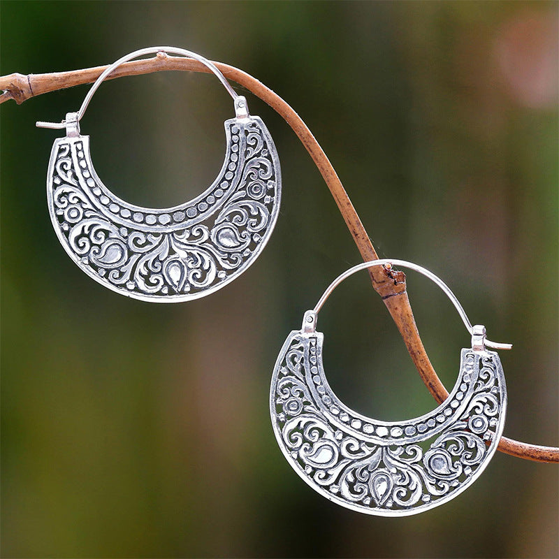 New Retro Hollow Carved Semicircle Personalized Earrings