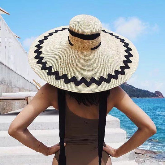 Large Brim Strap With Wavy Patch